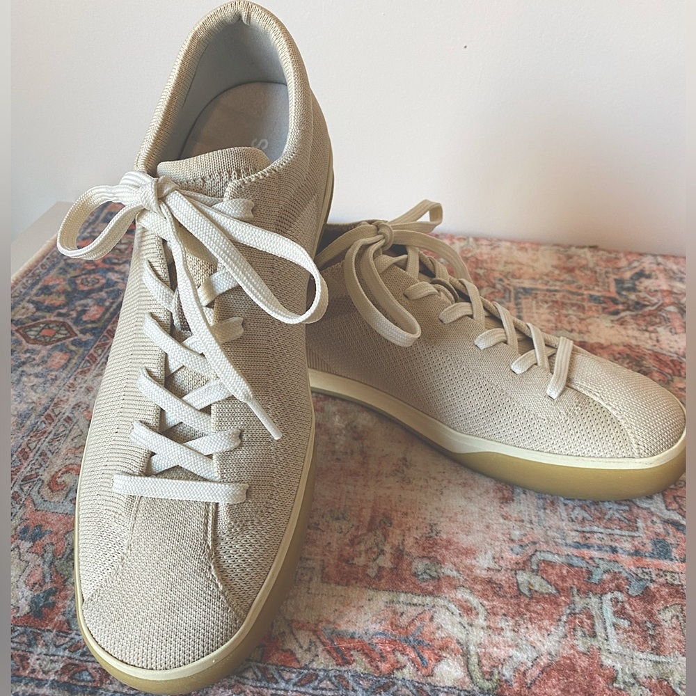 Rothy’s Lace Up Sneaker Women’s 9.5